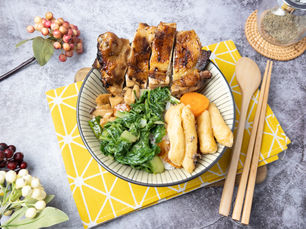 炭烤泰式雞腿飯.JPG