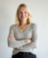 Robin Caddell headshot