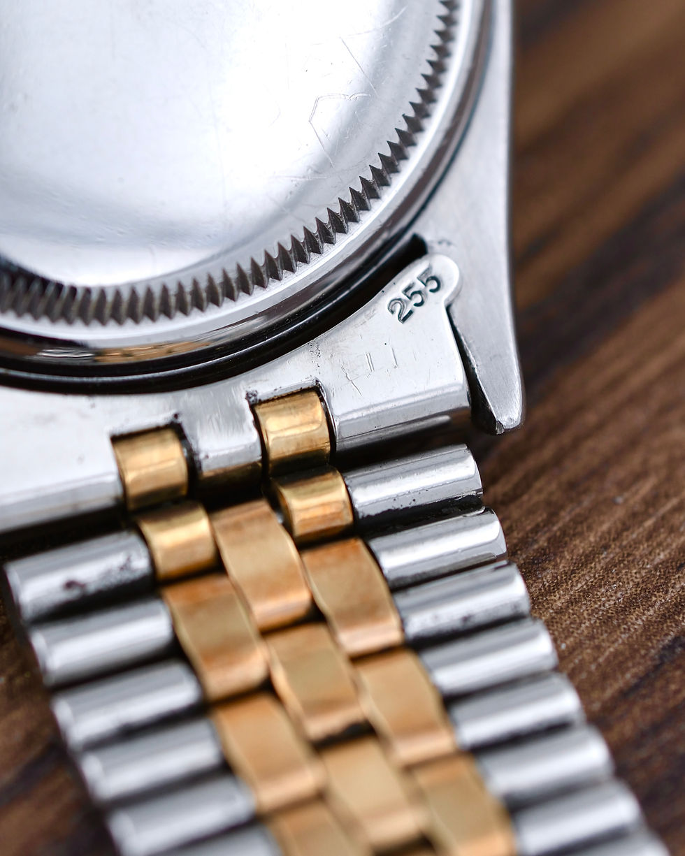 Thumbnail: ROLEX DATEJUST REF.6305 "BUBBLE BACK "SERVICE DIAL" (M07748)