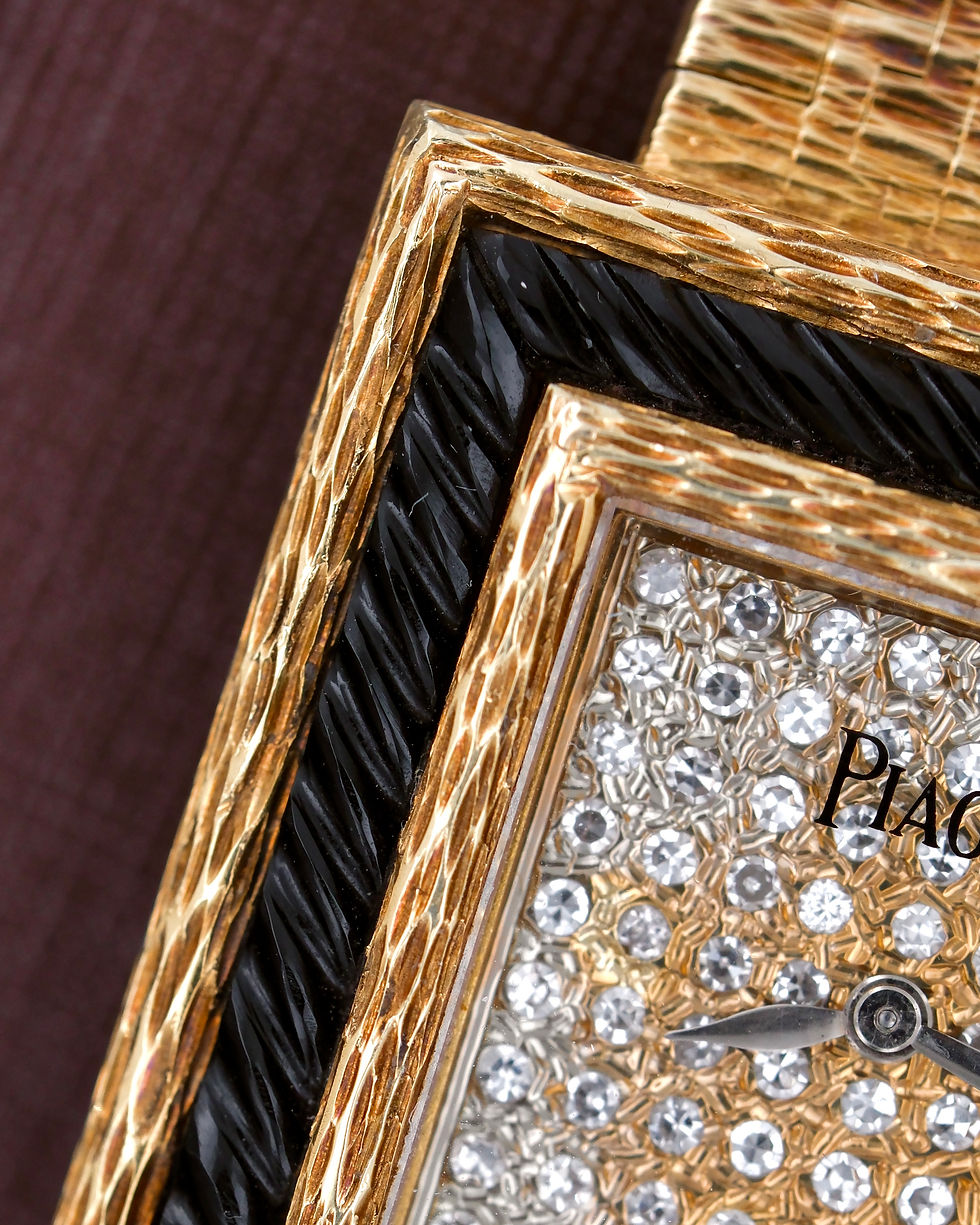 Thumbnail: PIAGET 18K YG ALTIPLANO SQUARE REF.9200 "ONXY BEZEL PAVE DIAMOND DIAL"(M09151)