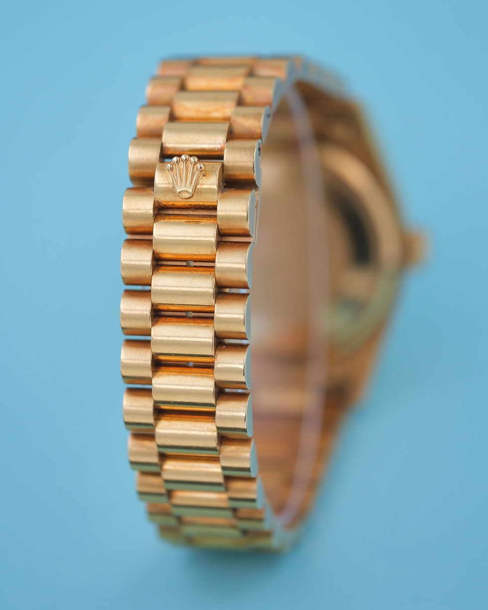 Thumbnail: ROLEX DAY-DATE REF.18038 "NON POLISH ALBILAD DIAL" (M06280)