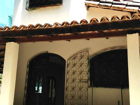 Ref.: 589 - 650 mil - Casa com piscina em terreno de 5.360 m², em Arraial d'Ajuda.