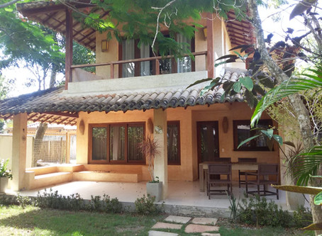 Ref.: 367 - R$ 850 mil - Casa com 04 dormitórios, próximo a Praia de Araçaipe