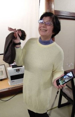 83