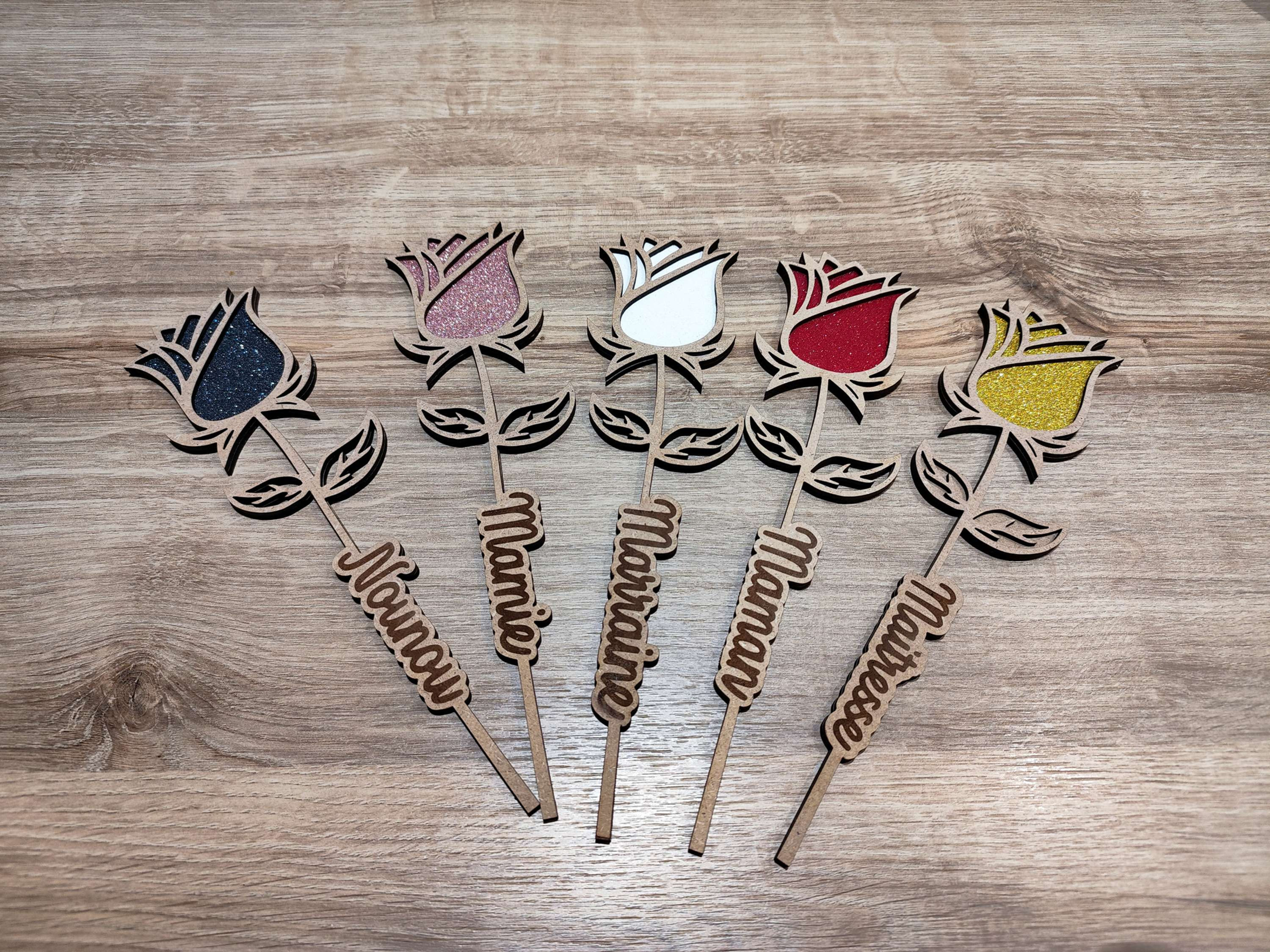 Rose éternelle en bois