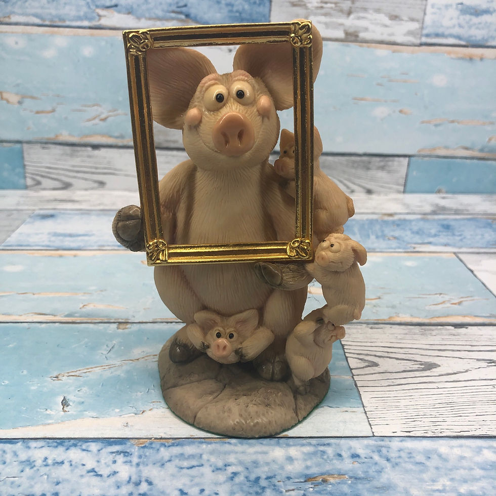 Thumbnail: PIGGIN' - PIGGIN' SMILE - 1998 PIGGIN' COLLECTORS CLUB SPECIAL