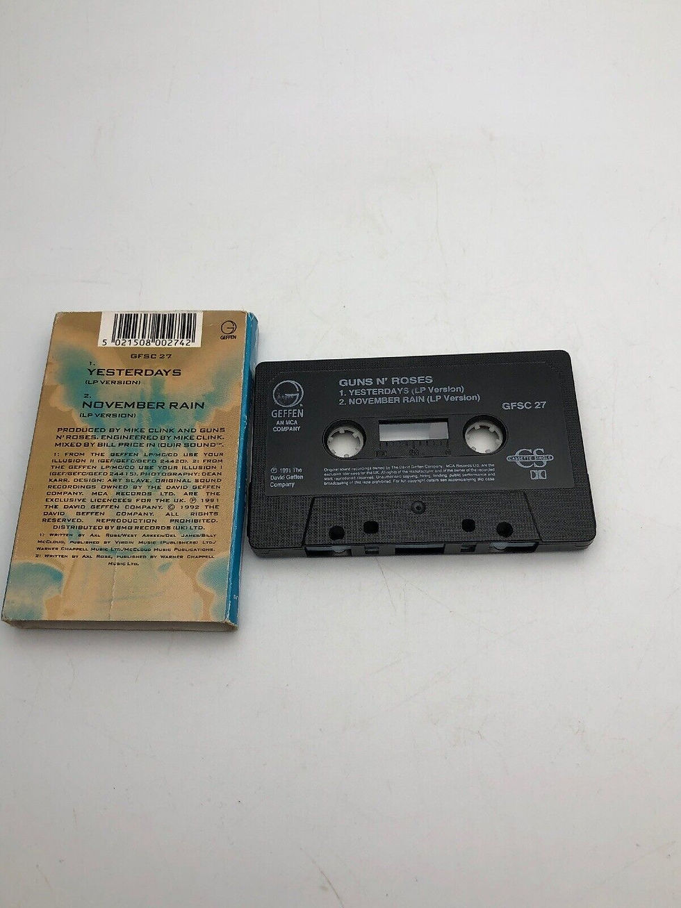 Thumbnail: Guns n Roses - Yesterdays Cassette