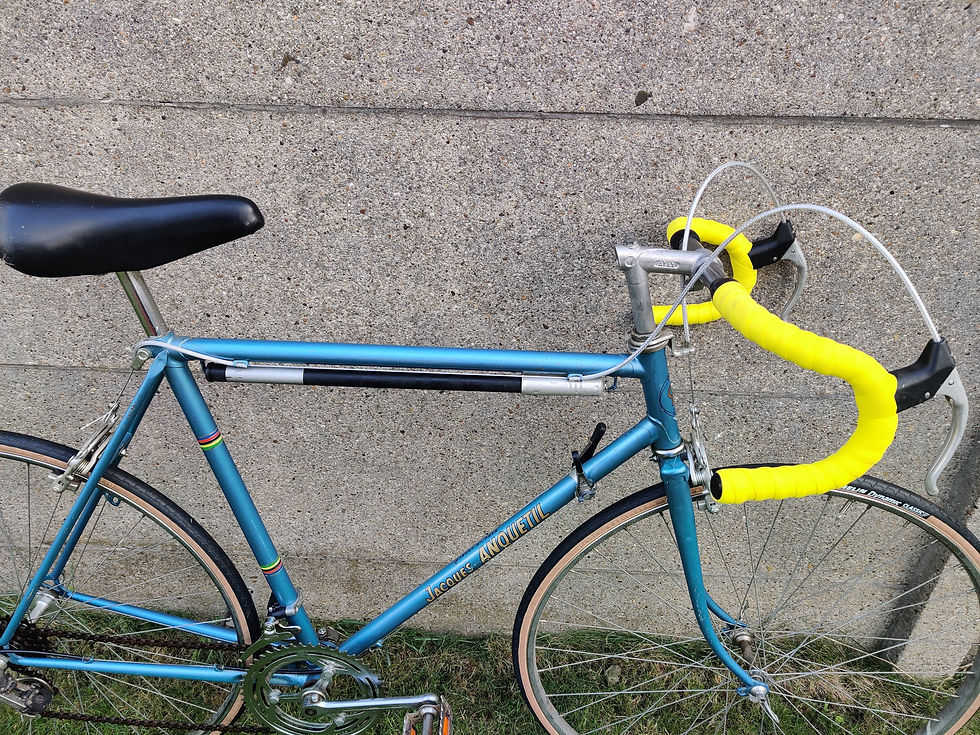 Thumbnail: Retro koersfiets Jacques Anquetil van de jaren '70