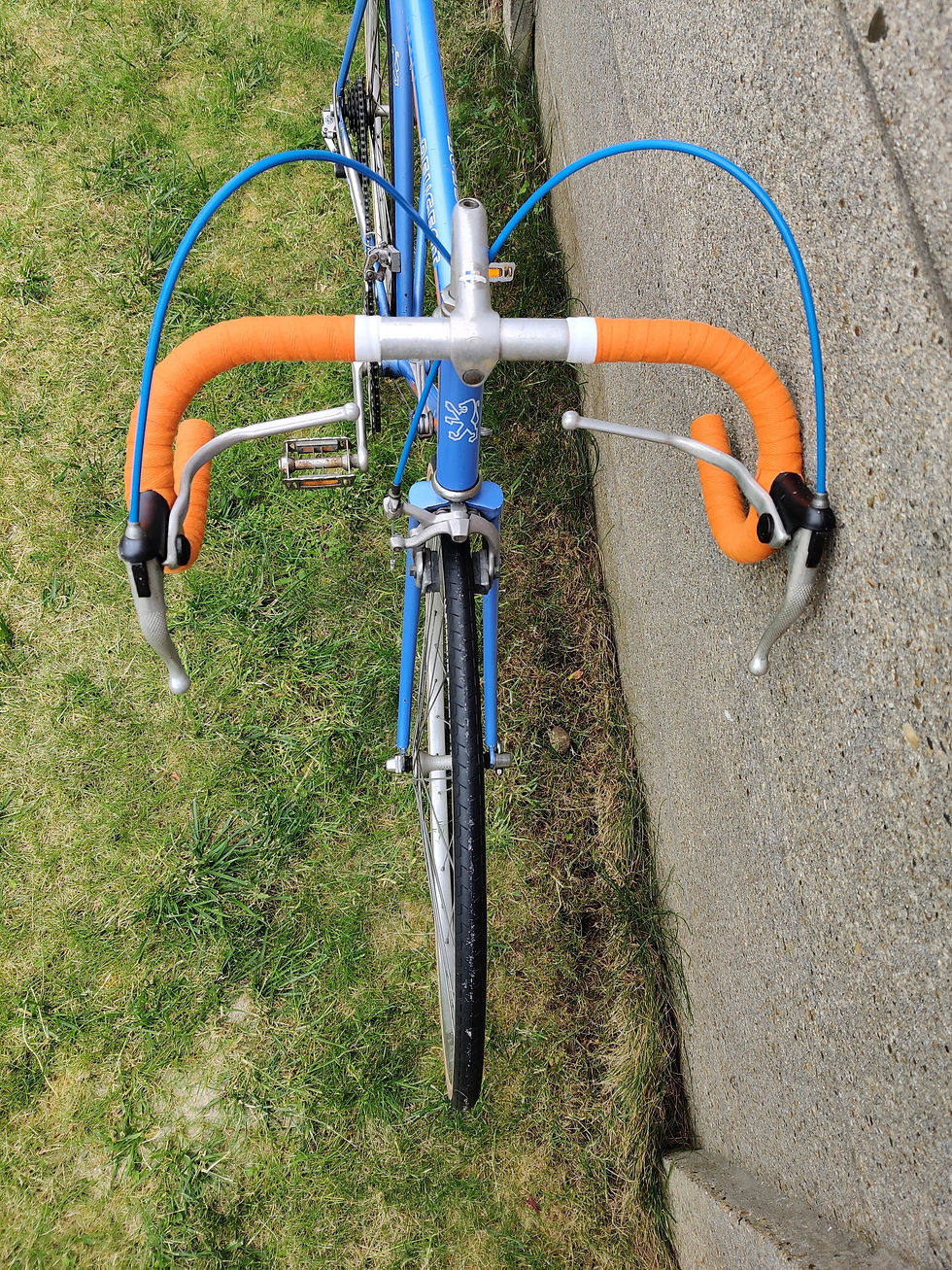 Thumbnail: Prachtige blauwe Peugeot vintage koersfiets 1984