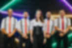 Equipe de bartenders profissionais da Pepper Drinks em uniforme para serviço de open bar em casamento e eventos corporativos em São Paulo
