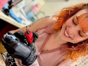 A female tattoo arist