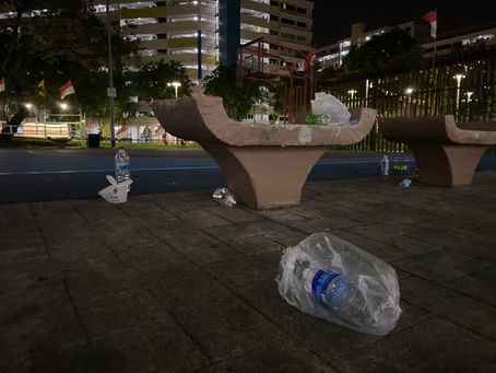Basketball Players at Bukit Batok Fail To Slam Dunk Their Junk