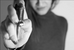 Mujeres sin armas, mujeres desnudas