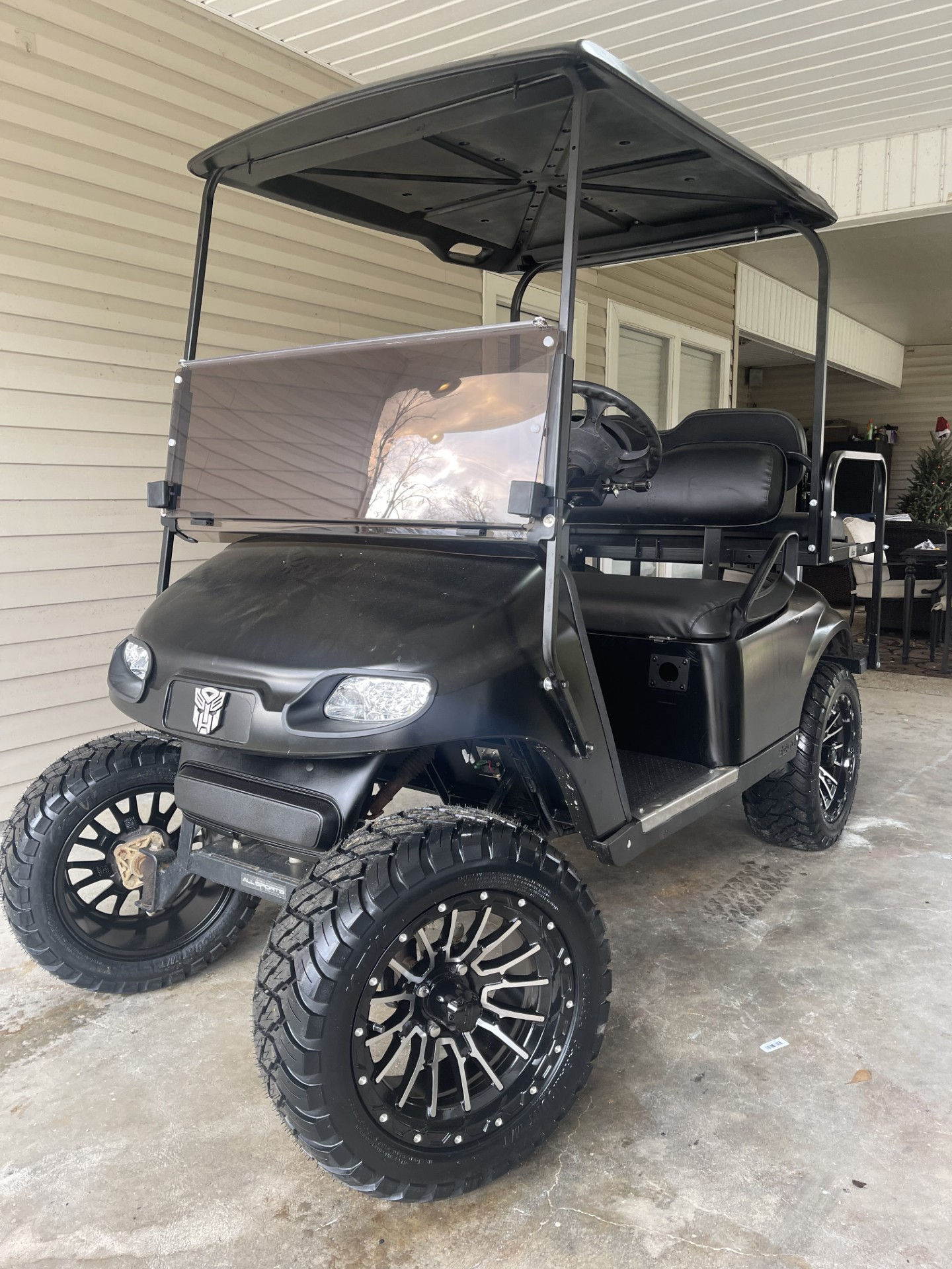 EZGO TXT - LIFTED - LITHIUM