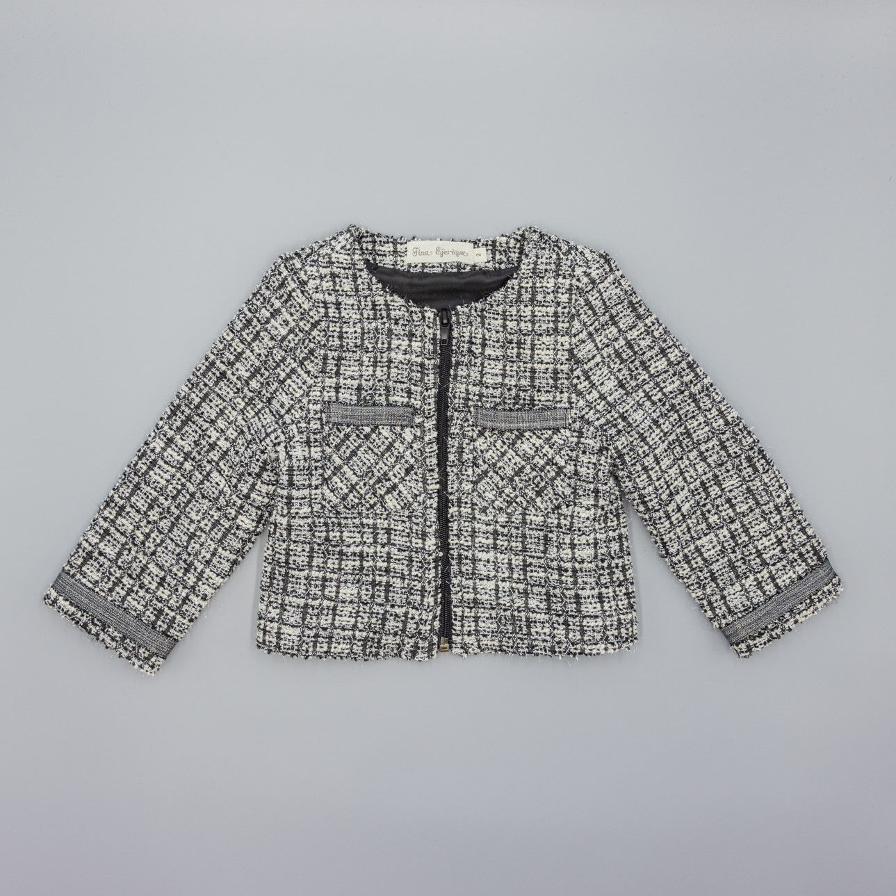 CHAQUETA NEGRA DE TEJIDO