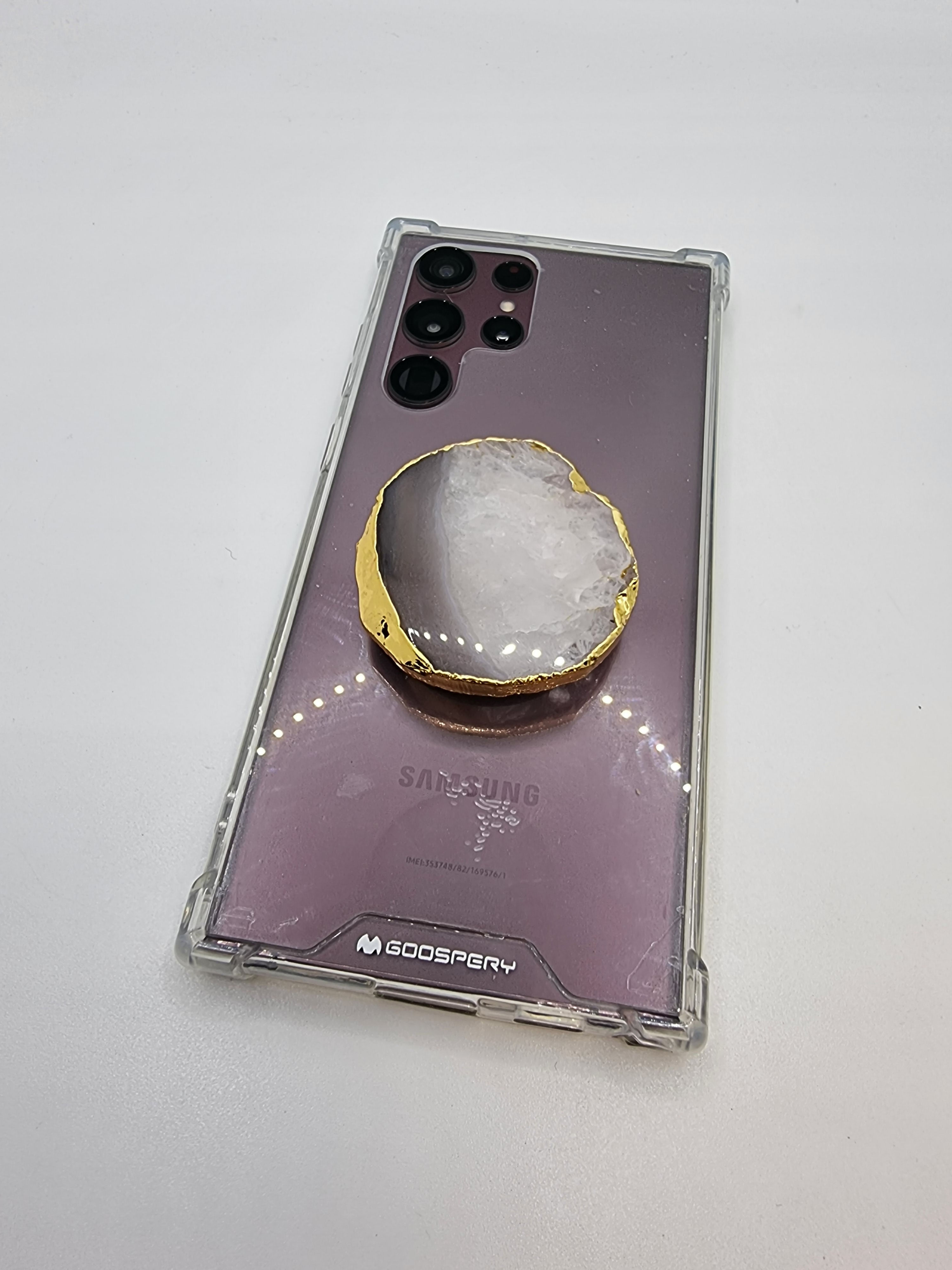 Gemstone pop socket - With gold rim