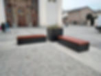 Panchine Autopportanti e Fioriera Piramide.jpg