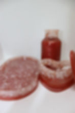 Ensemble de plateau, vase et petite boîte rouge et blanc en résine époxy