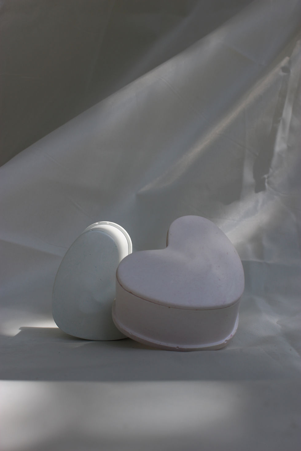 Boîtes en forme de coeur en résine naturelle