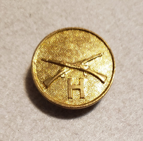WW1 Infantry Company H Gilt Collar Disk BunkerMilitary ww1-infantry-company-h-gilt-collar-disk-bunkermilitary