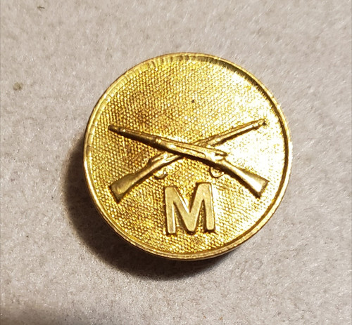 WW1 Infantry Company M Gilt Collar Disk BunkerMilitary ww1-infantry-company-m-gilt-collar-disk-bunkermilitary