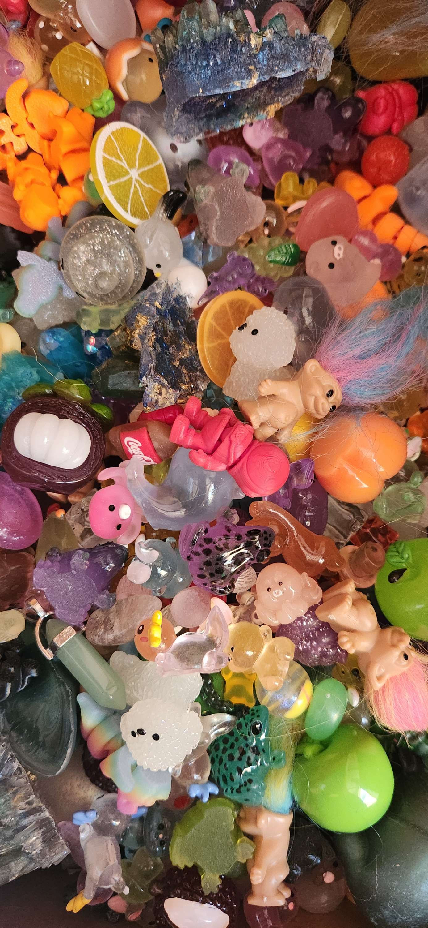 Scoop of Resin Minis