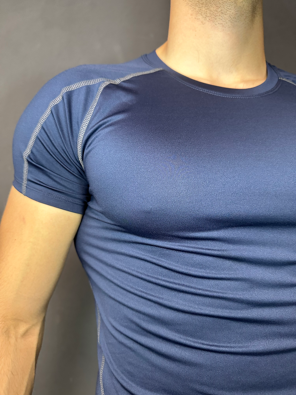 Thumbnail: Seams Men Shirt