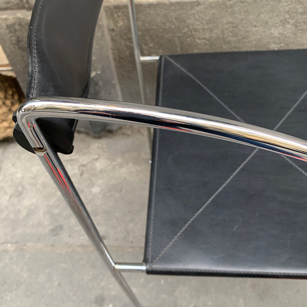 Miniatura: Set di 6 sedie vintage “Patoz” in cuoio nero e acciaio di Francesco Soro, 1980