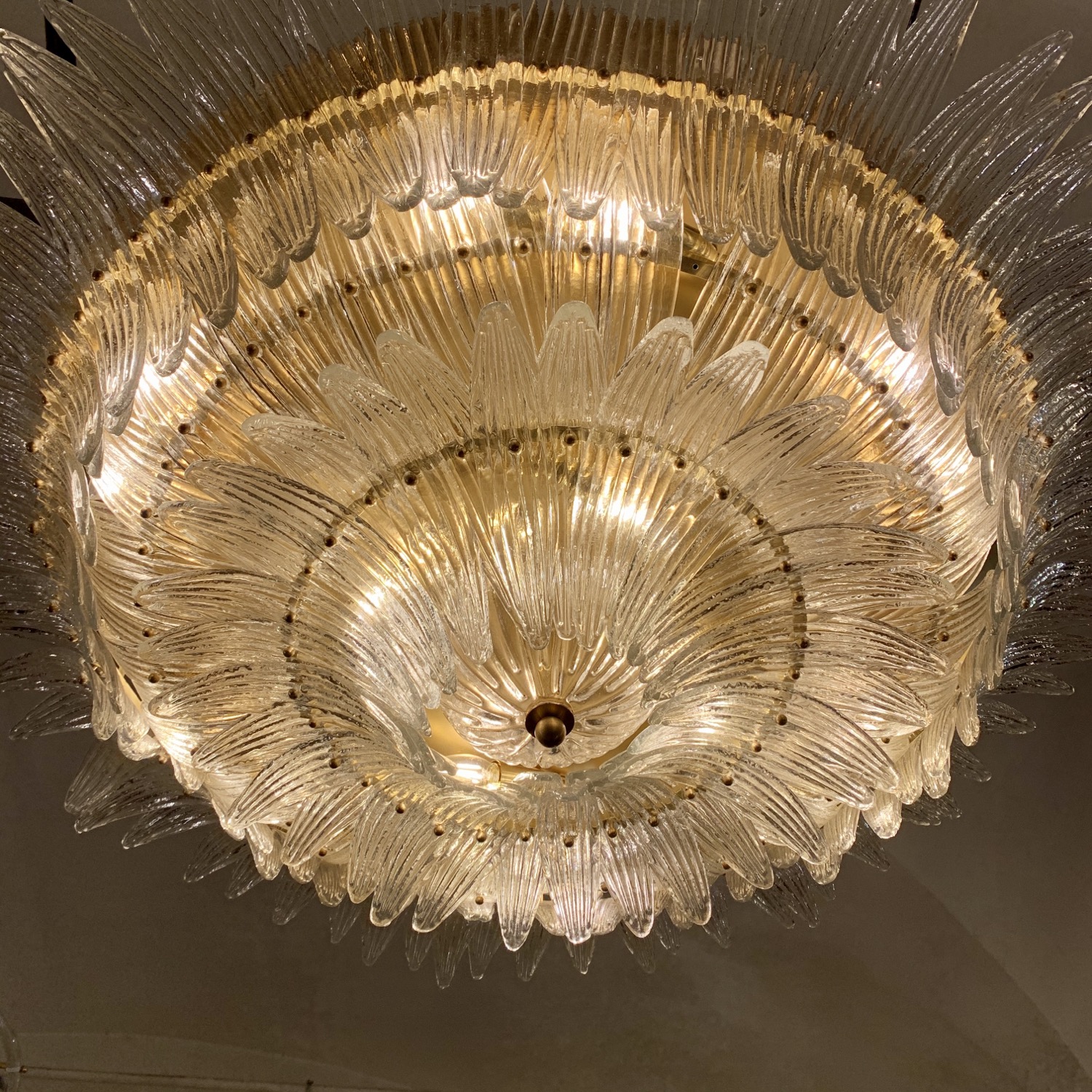 Miniatura: Murano Round Chandelier with Clear Glass Leaves, Brass Structure, 1950s