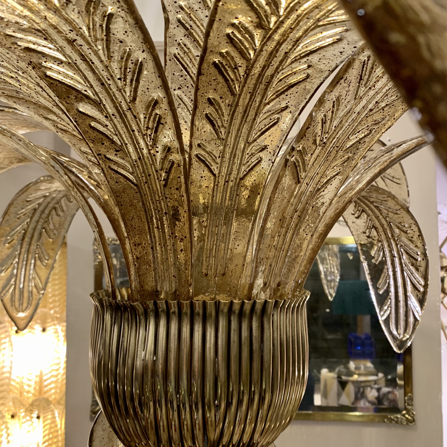 Miniatura: Lampada da terra a palma  in vetro di Murano fumè e oro