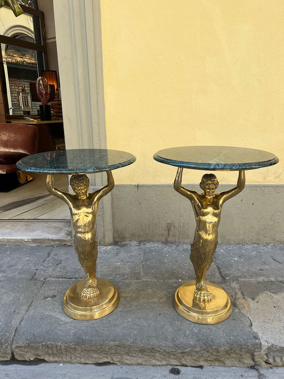Miniatura: Two Brass Tables Shaped as Nude Male and Female Figures with Green Marble Top