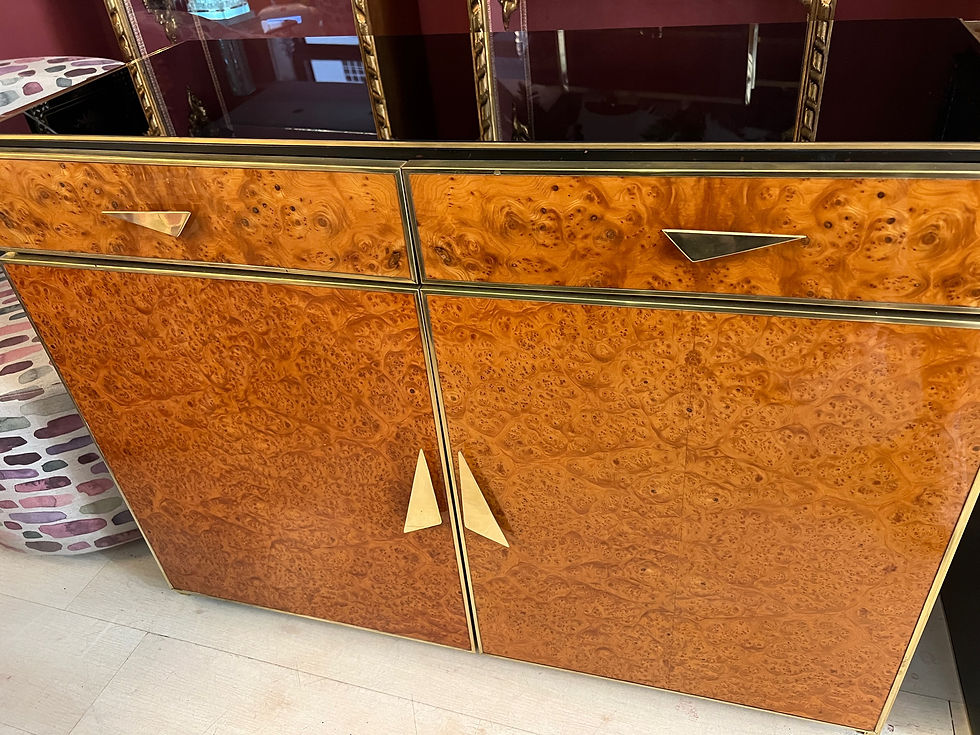 Miniatura: Pair of Mid Century Walnut Chests with brass fittings and black opaline top,1950