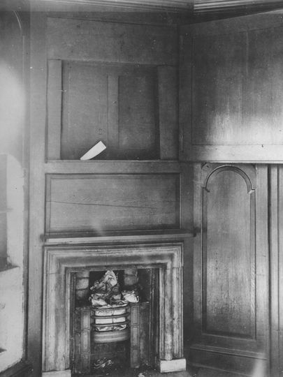 The Corner Fireplaces at Middleton Hall