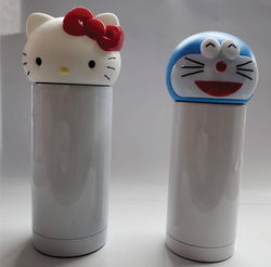 TERMOS HELLO KITTY Y DORAIMON DE 320ml