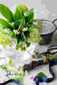 Flower styling 花のある暮し すずらん