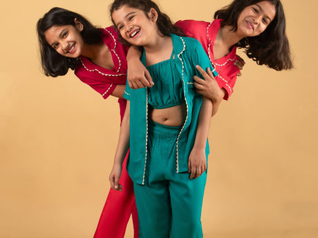Back-to-School Wardrobe Essentials That Survive Playground Chaos (Parents, You NEED This List)