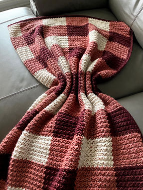 mauve ivory and Burgundy gingham throw blanket