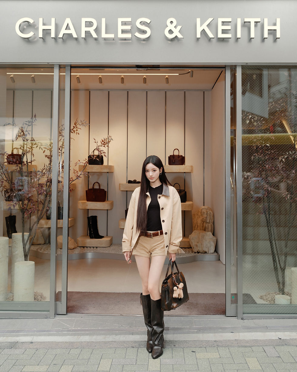 MEOVV 成員 Anna 現身 CHARLES & KEITH 澀谷旗艦店,盛大慶祝 2026 秋冬系列登場