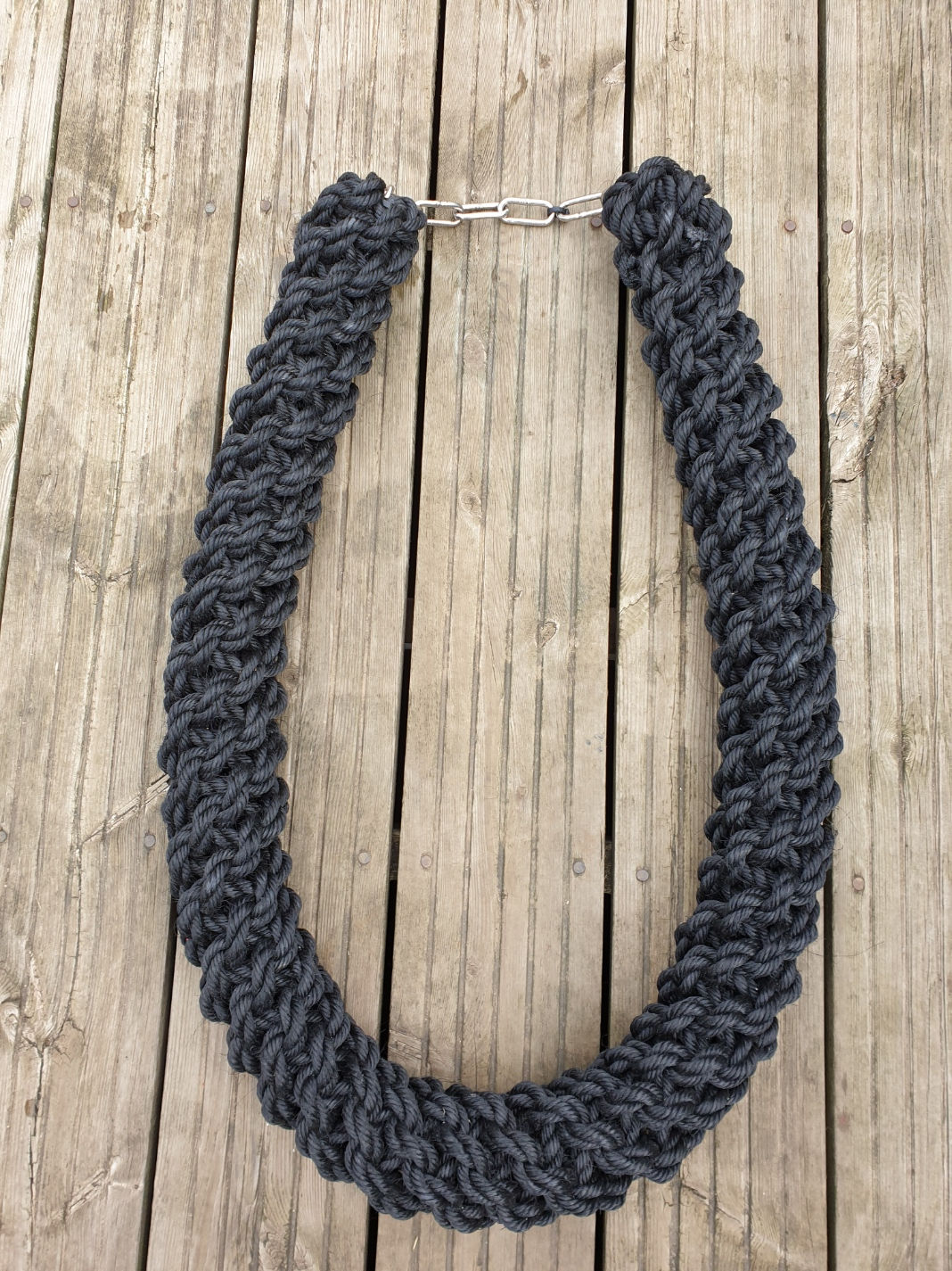 Wrap Around Fenders in Black Staple Spun Rope