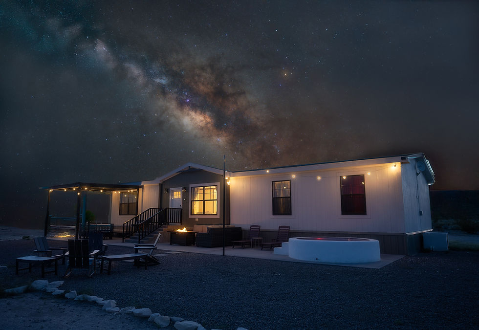 Casa Starstruck with the Milky Way above