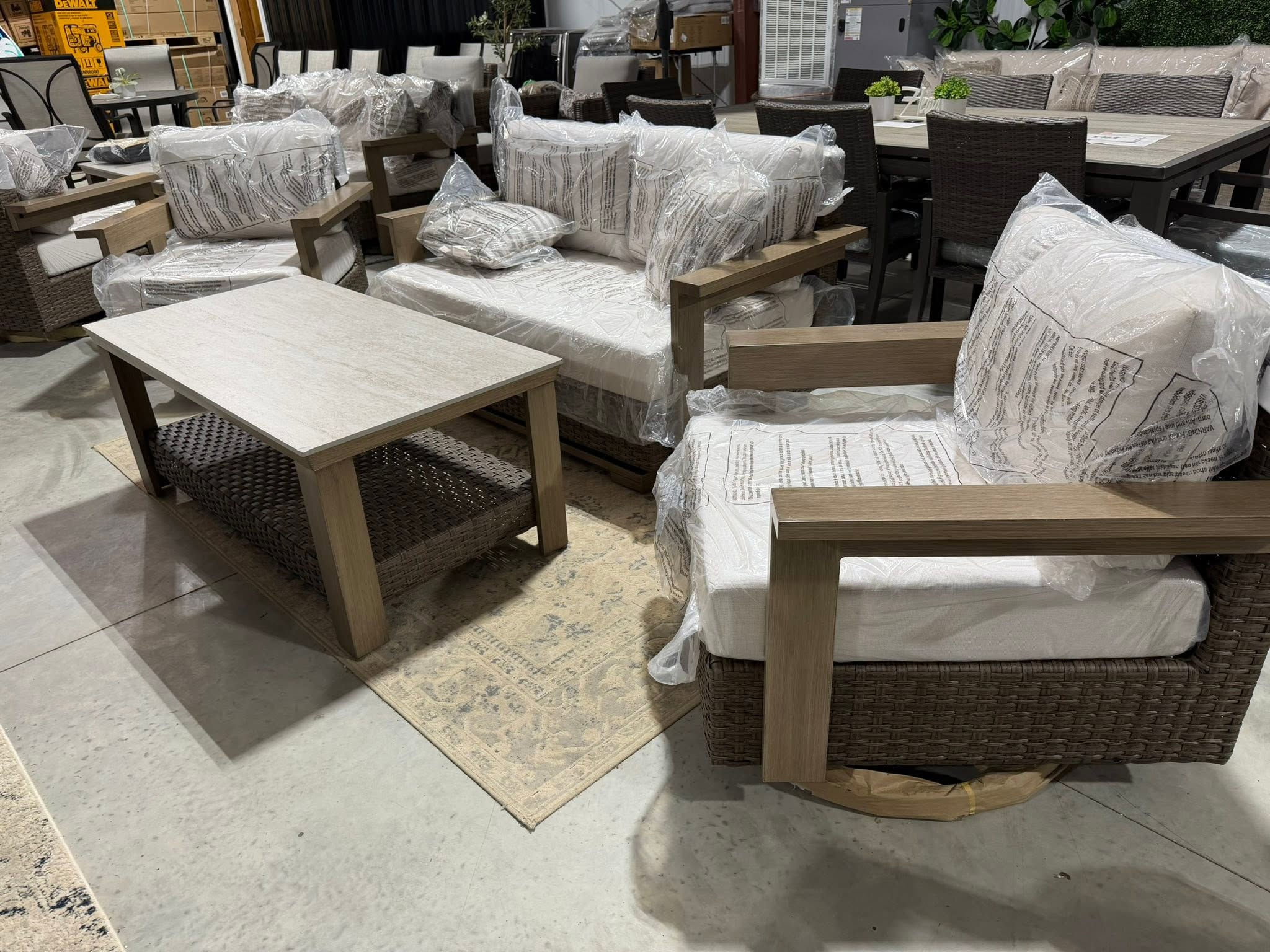 Agio 4-Piece Deep Seating Set
