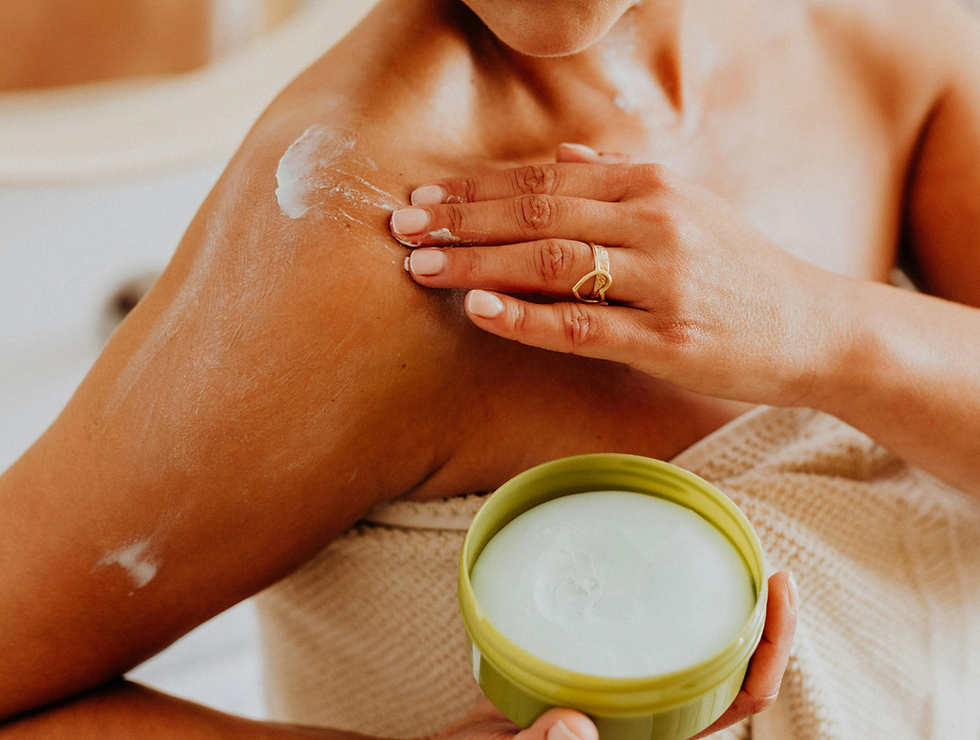 woman moisturizing dry skin acupuncture santa monica