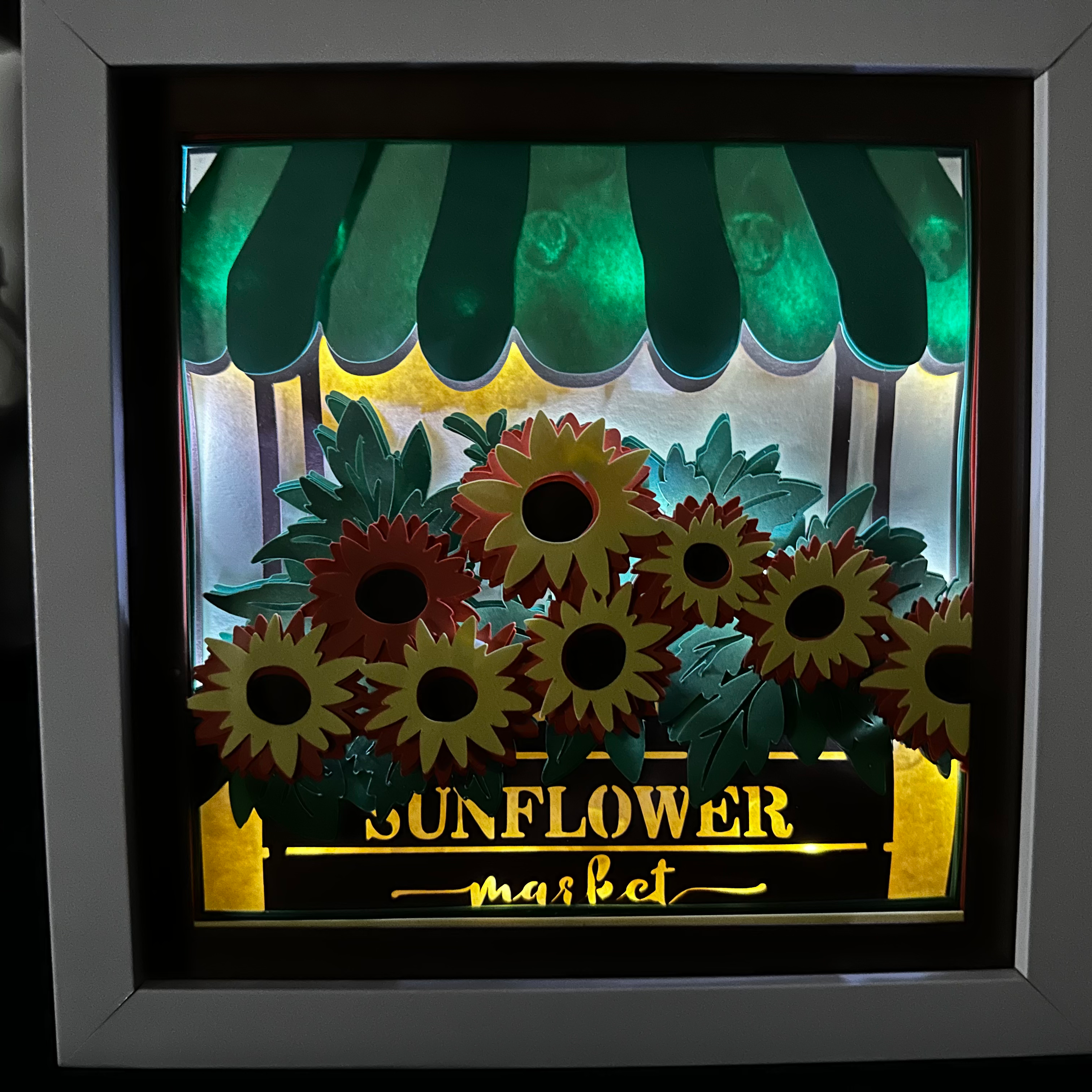 Sunflower Market, Color, Cool, White, 8x8