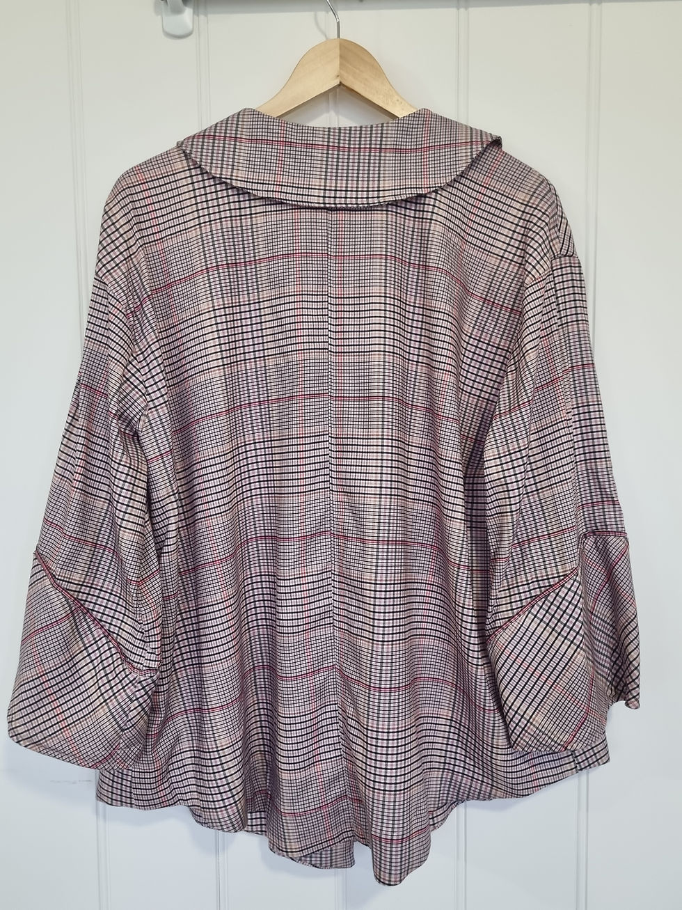 Thumbnail: Roll Up Sleeve Jacket