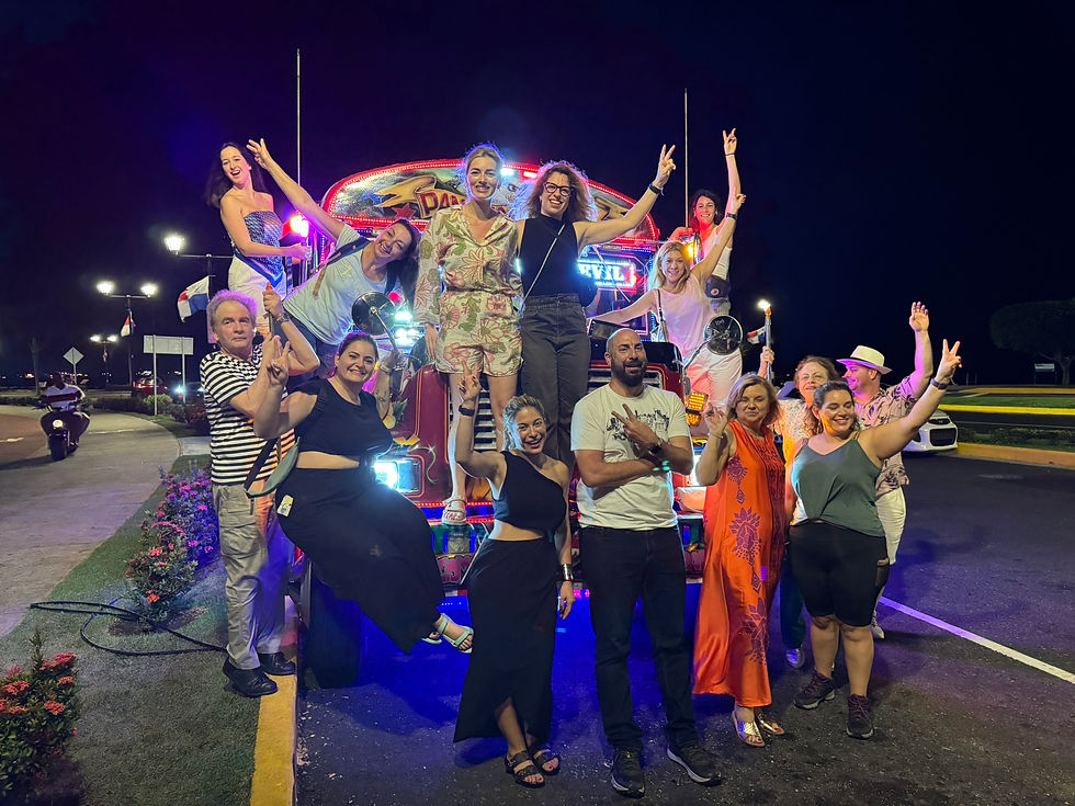 The only Tourist Party Bus In Panama