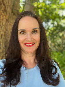 Melissa Abrehamsen Headshot.jpg