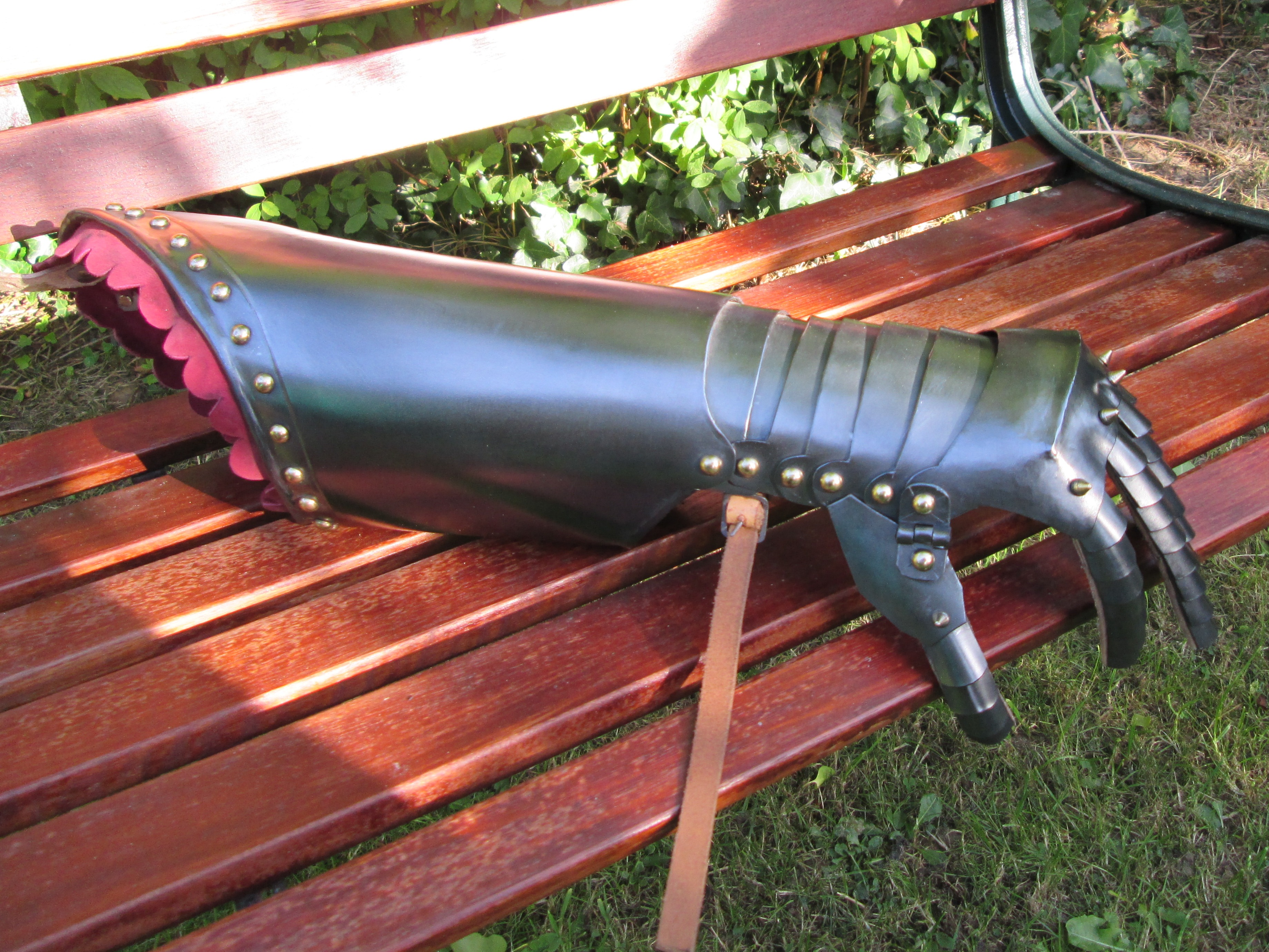 Bridle gauntlet