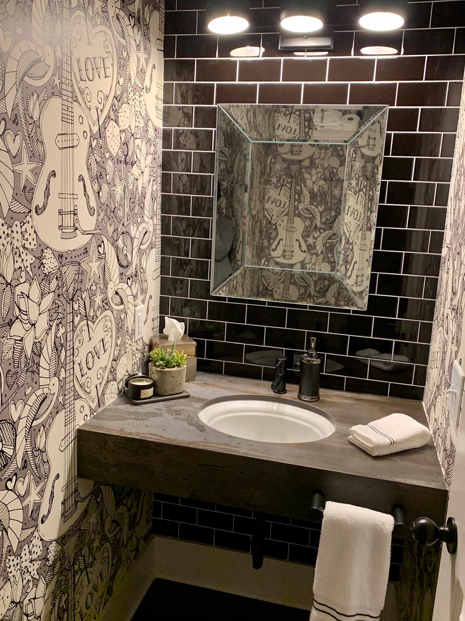 powder room