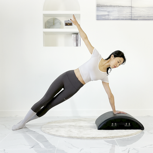 ピラティス　アークバレル STOTT PILATES Amazon.co.jp: STOTT PILATES MERRITHEW Arcバレル ブラック