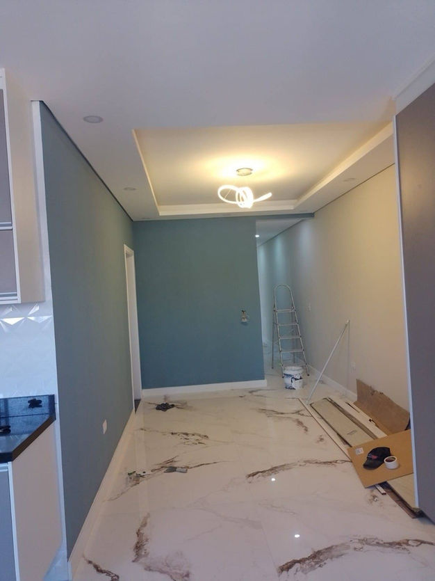 Romani Decor is a company specializing in interior design solutions, professional storage units, specialized furniture, and office furniture, with extensive experience spanning the United States (Texas). We have a deep understanding of various design cultures, offer our services according to international standards, and meet the needs of individuals and companies with high professionalism. What distinguishes us is the added value we bring to every project (electrical work, plumbing work, landscaping, interior and exterior painting, woodwork, parquet, and hardwood flooring).